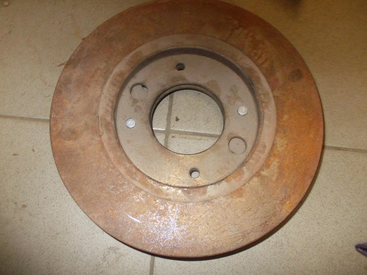DISQUES FREIN PEUGEOT 504 V6 LesAnciennes.com