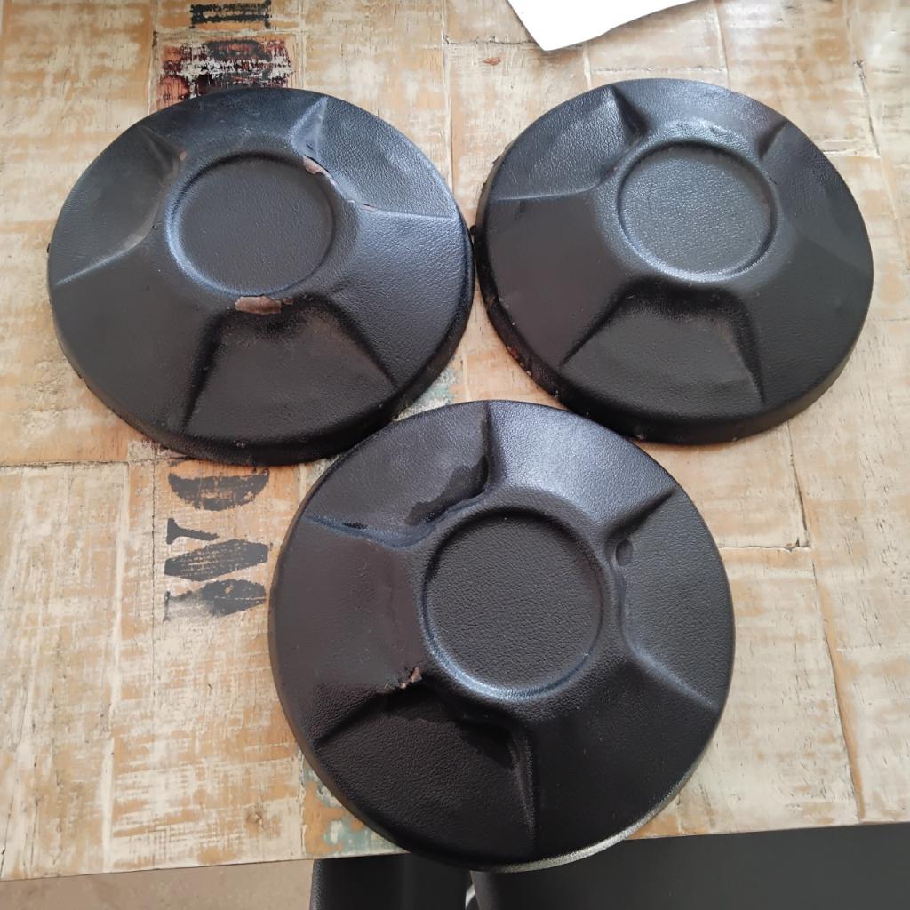 DAF 33 enjoliveurs d'époque LesAnciennes.com