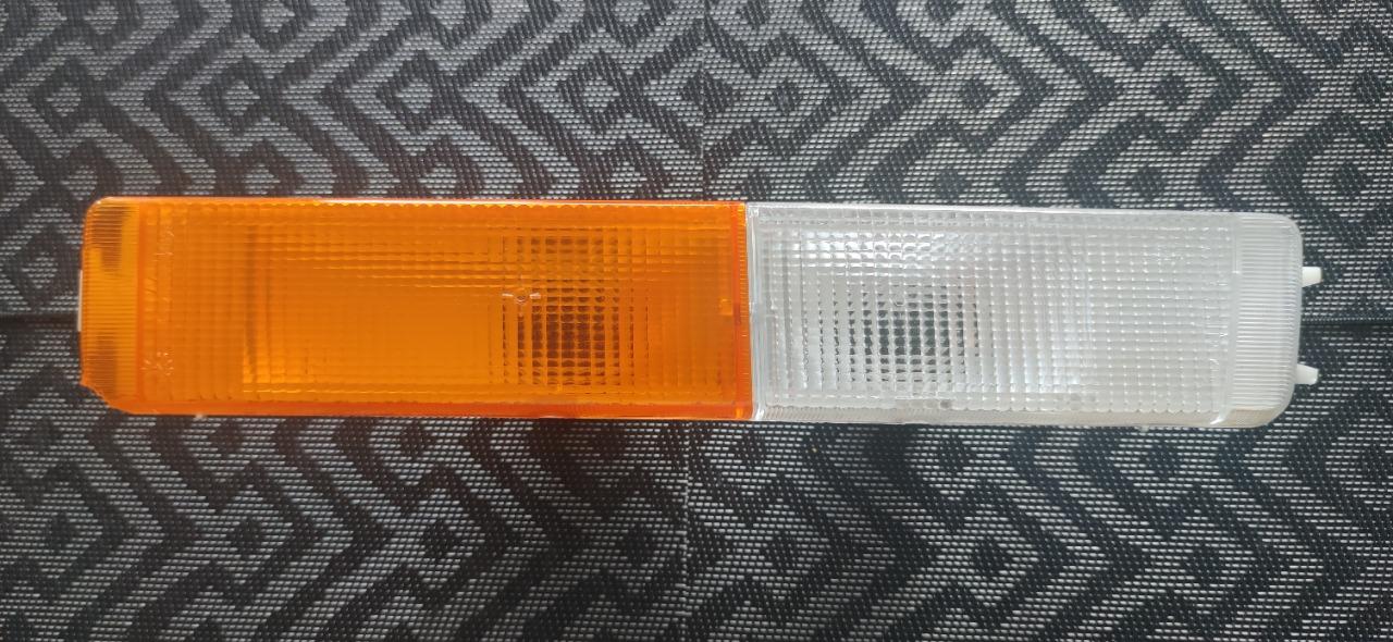 Clignotant gauche CITROEN CX série 2 LesAnciennes.com