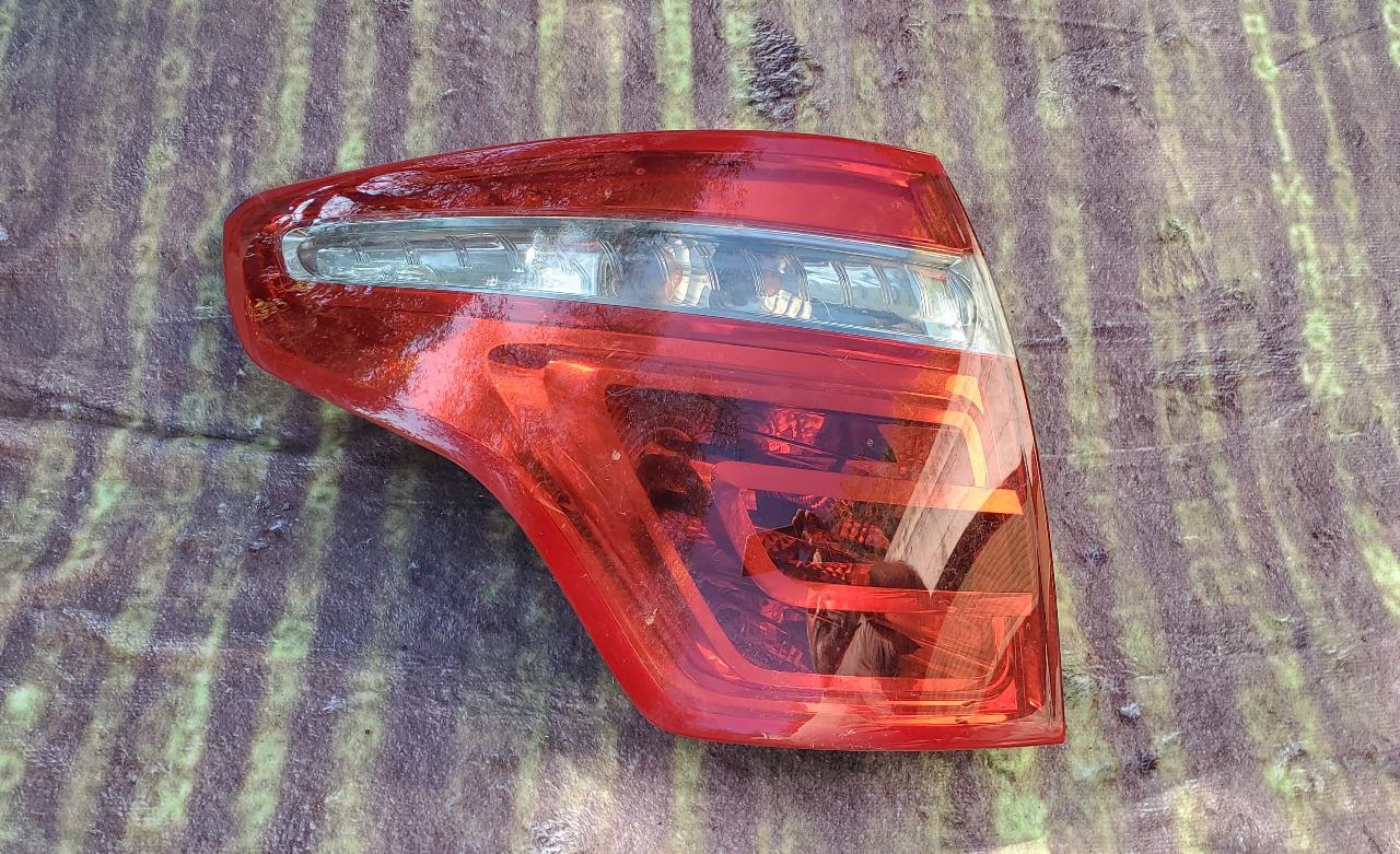 Feu arrière gauche CITROEN C4 PICASSO 2007 – 2013 LesAnciennes.com