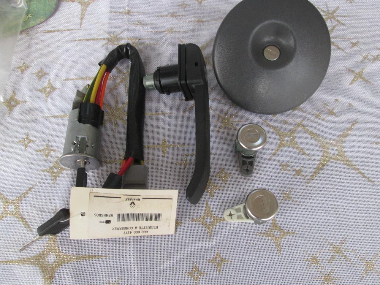 KIT NEIMAN SERRURES POIGNEE ET BOUCHON EXPRES LesAnciennes.com