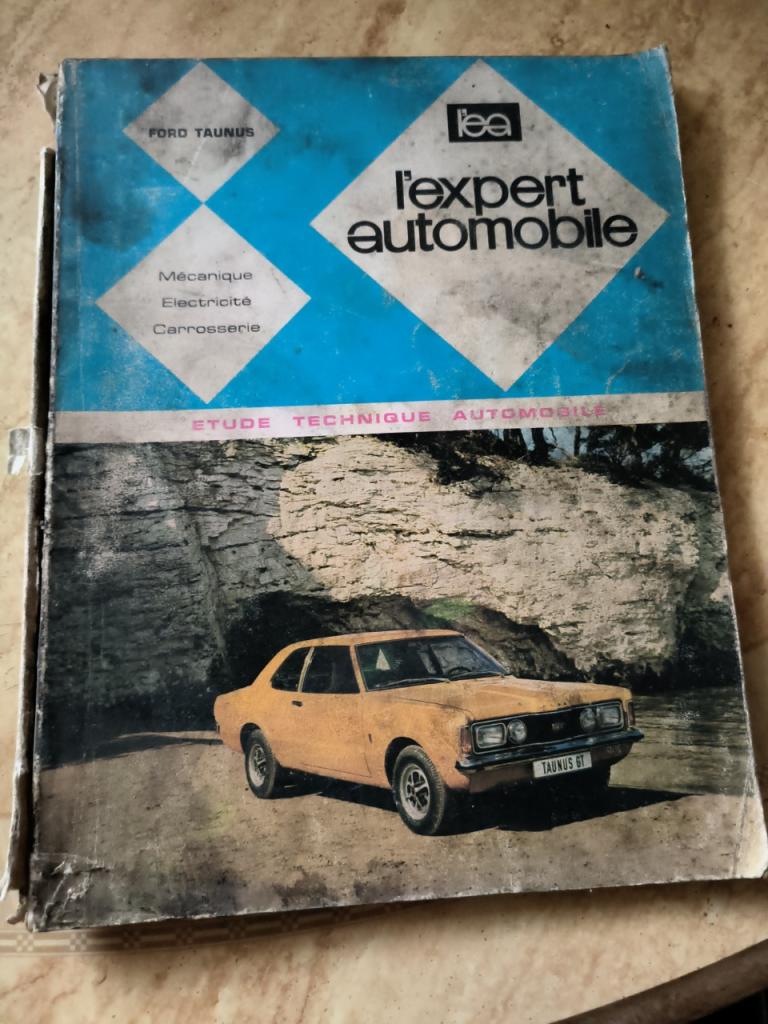 L’Expert Automobile – Ford Taunus / Cortina – LesAnciennes.com