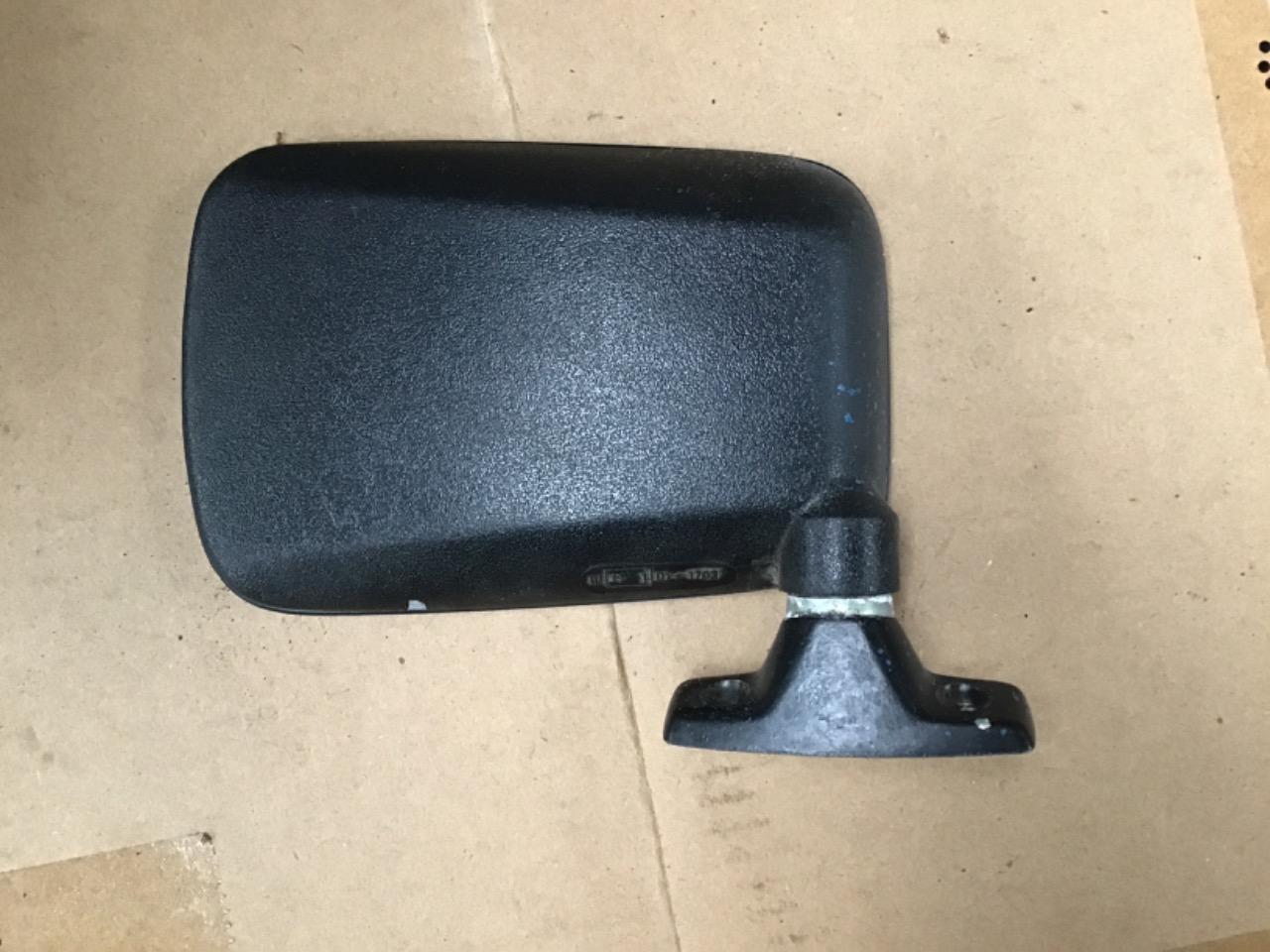 RÉTROVISEUR DROIT VOLKSWAGEN Golf 1 LesAnciennes.com