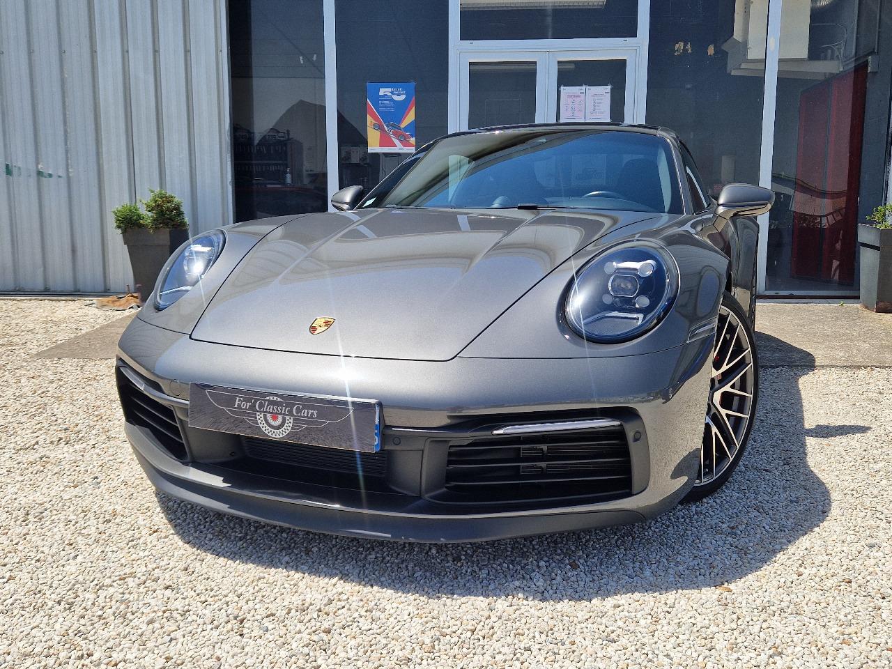 PORSCHE 911 992 CARRERA S PDK LesAnciennes.com