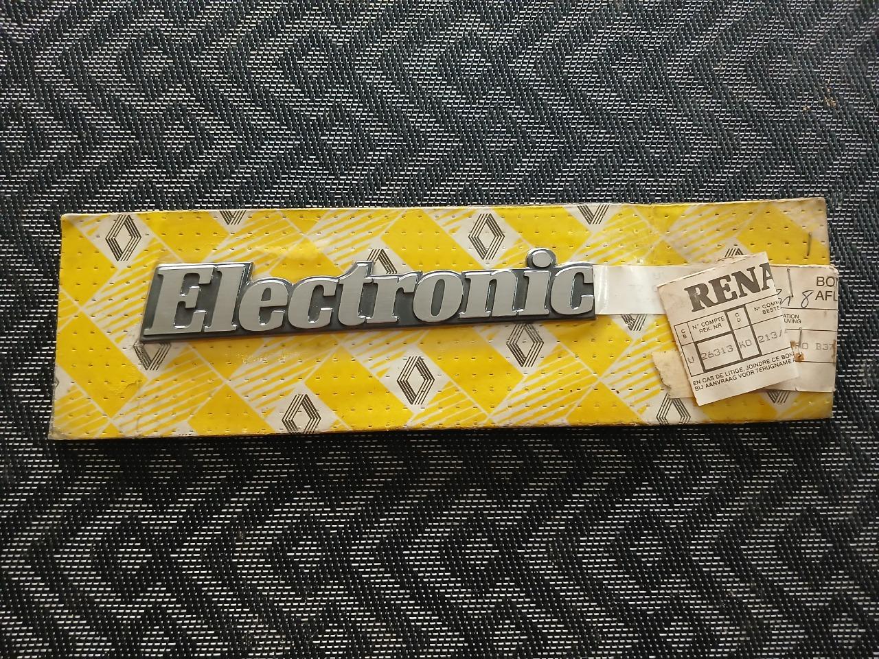 Monogramme RENAULT 11 (R11) ELECTRONIC LesAnciennes.com