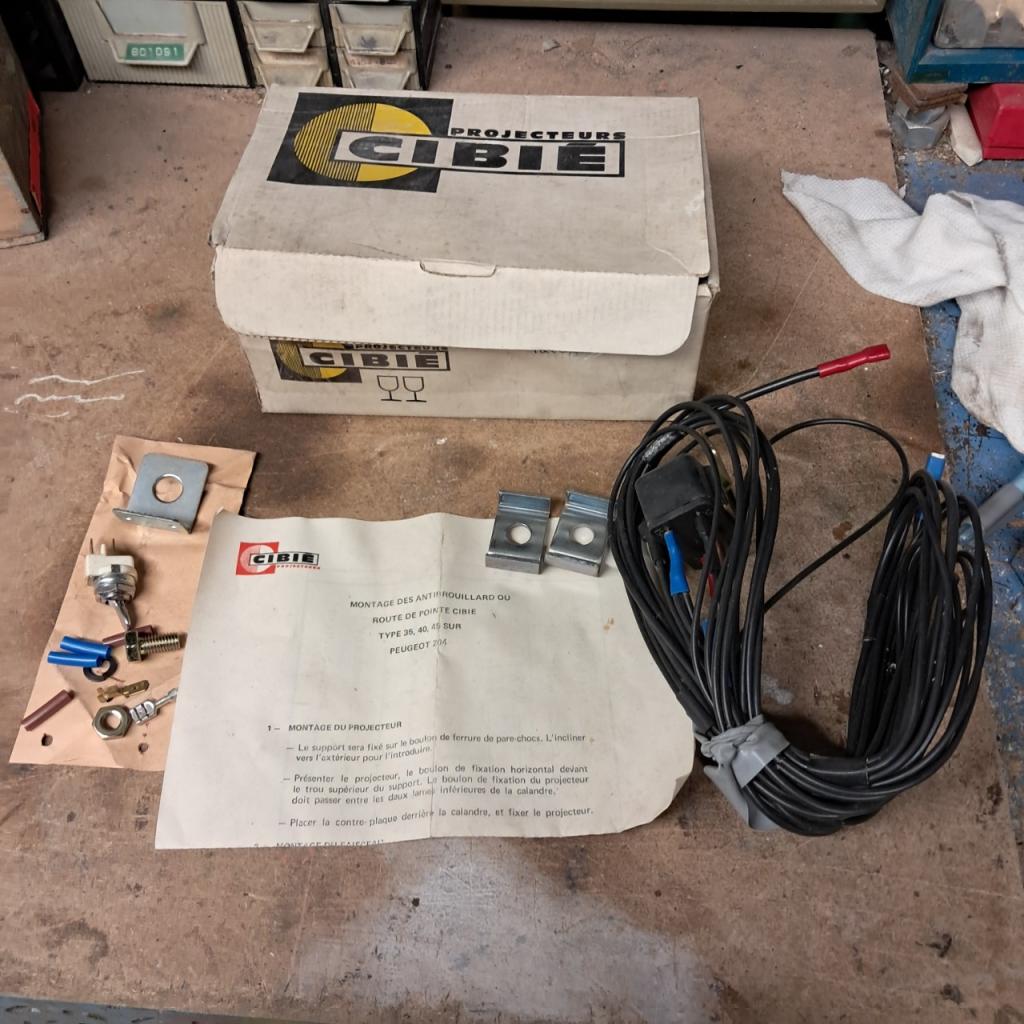 Faisceau ab lp cibié 35 40 45 PEUGEOT 204 neuf LesAnciennes.com