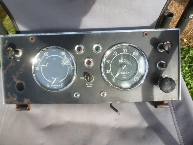 Instrumentation ROVER P4 LesAnciennes.com