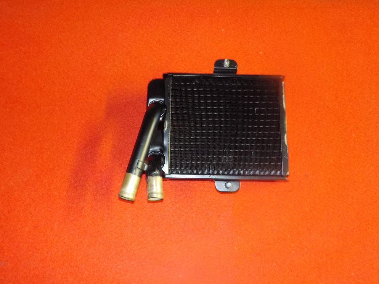 Radiateur RENAULT 8 (R8) LesAnciennes.com