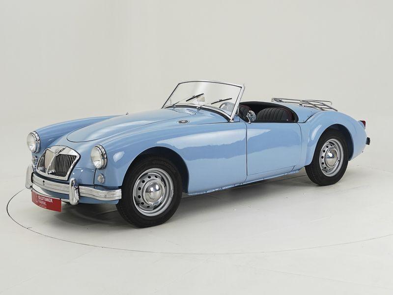 MG A 1500 Roadster - 1957 LesAnciennes.com