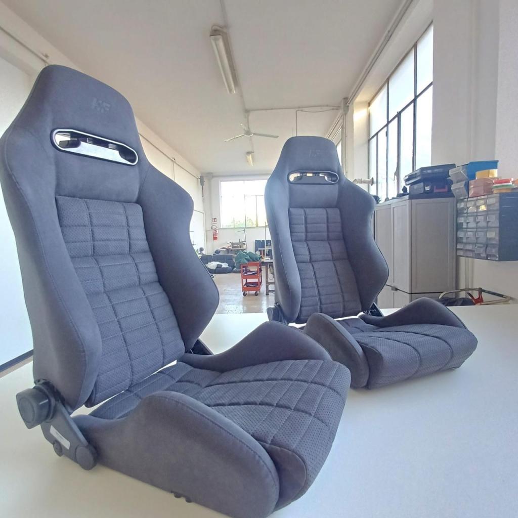 Sieges baquets Recaro Delta evolution LesAnciennes.com