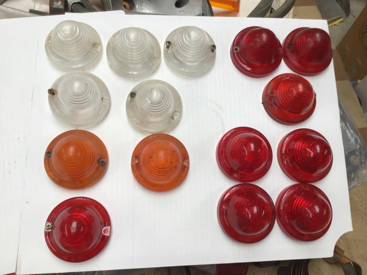 CABOCHONS SEIMA CITROEN MÉHARI 2Cv AMI6. HY DS LesAnciennes.com