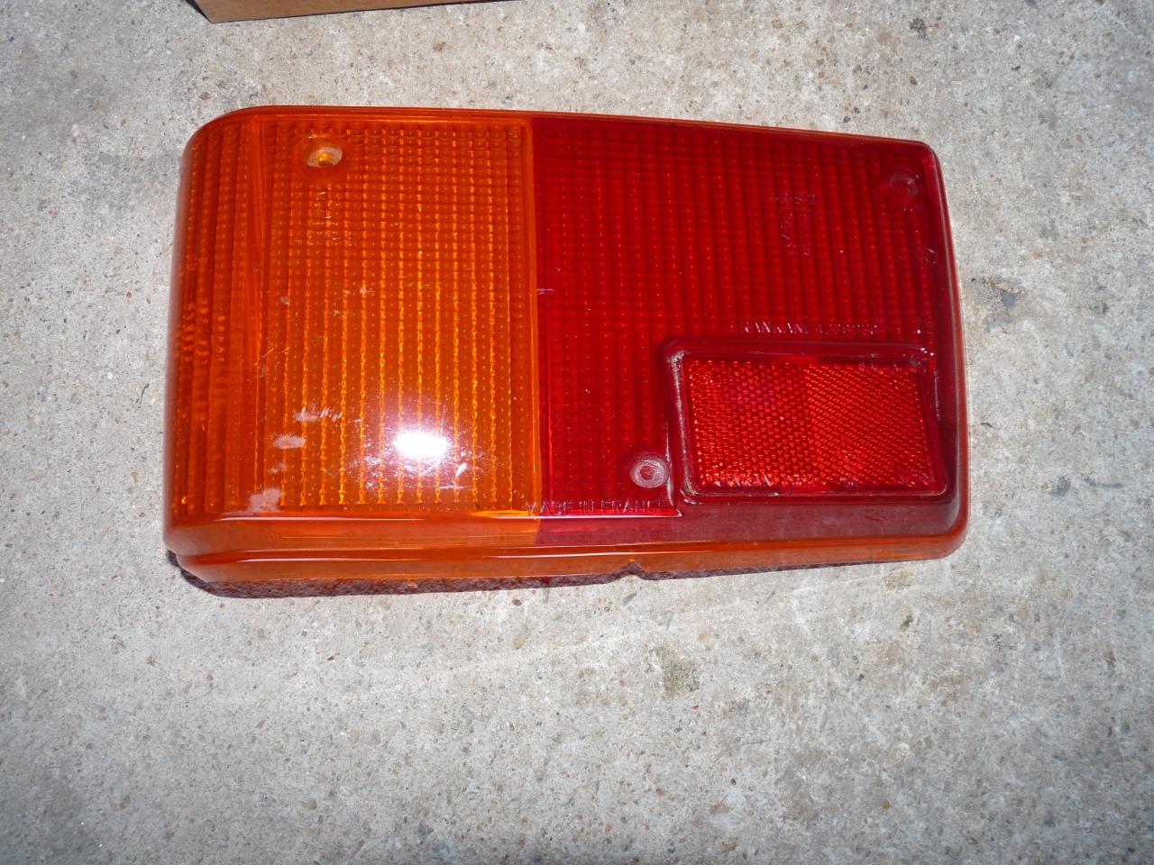 1 Cabochon de feu ARG PEUGEOT 104 LesAnciennes.com