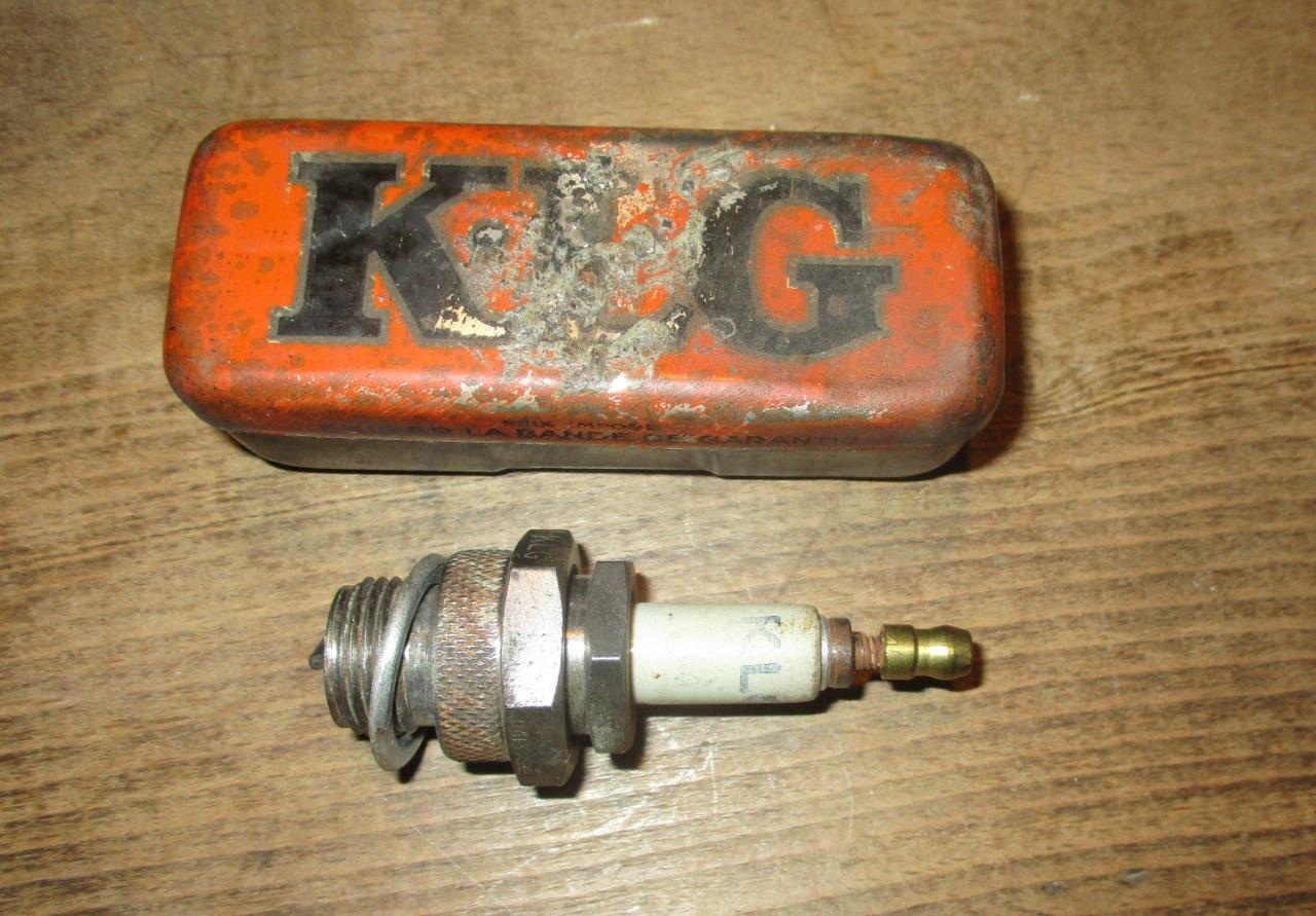 Bougie KLG collection LesAnciennes.com