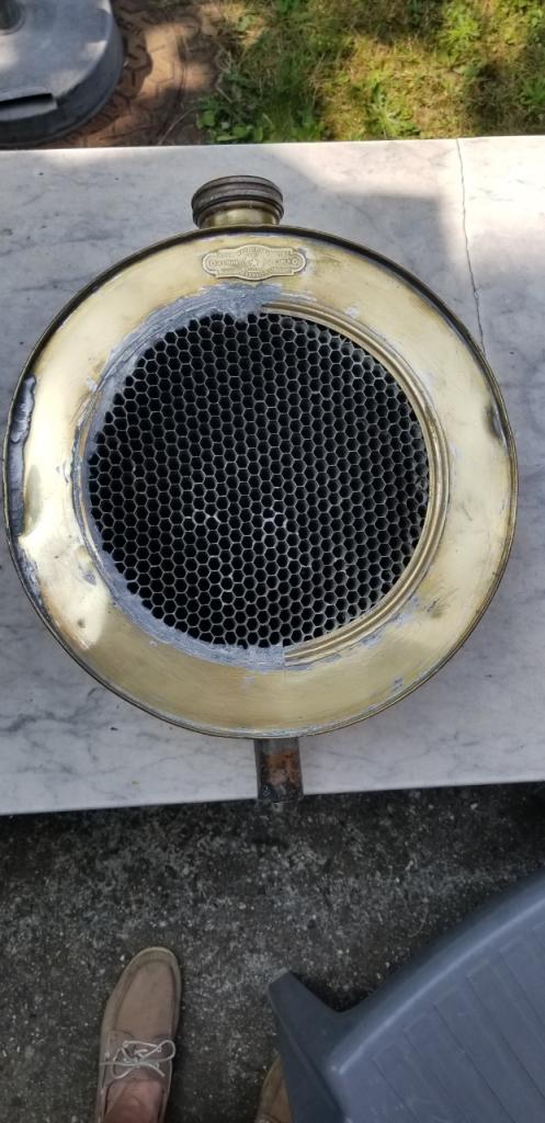 Radiateur LesAnciennes.com