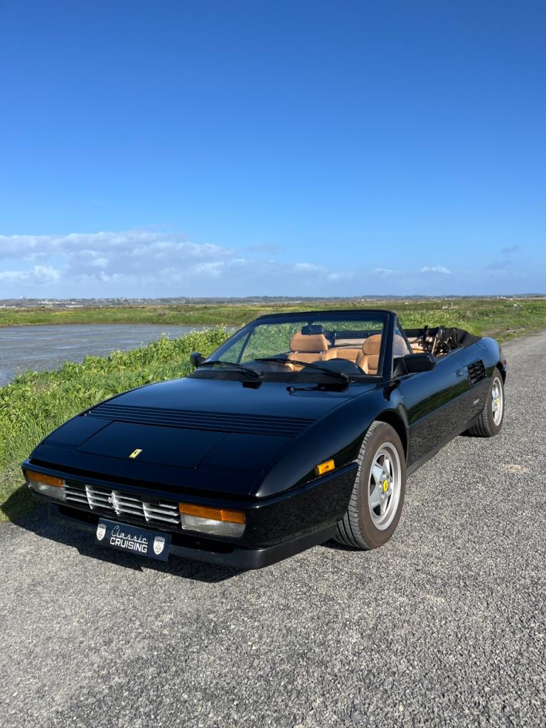 FERRARI Mondial Cabriolet - 1989 LesAnciennes.com