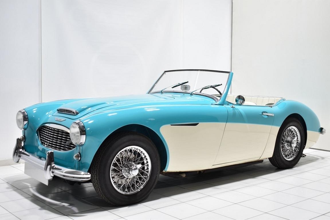 AUSTIN HEALEY 3000 BT7 + OVERDRIVE - 1960 LesAnciennes.com