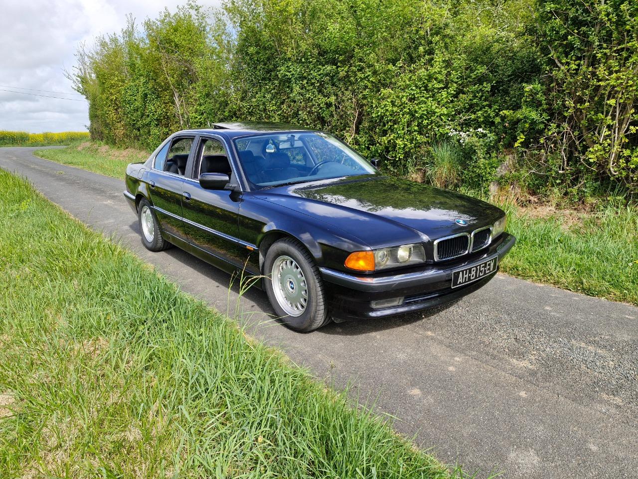 BMW 730 - 1995 LesAnciennes.com