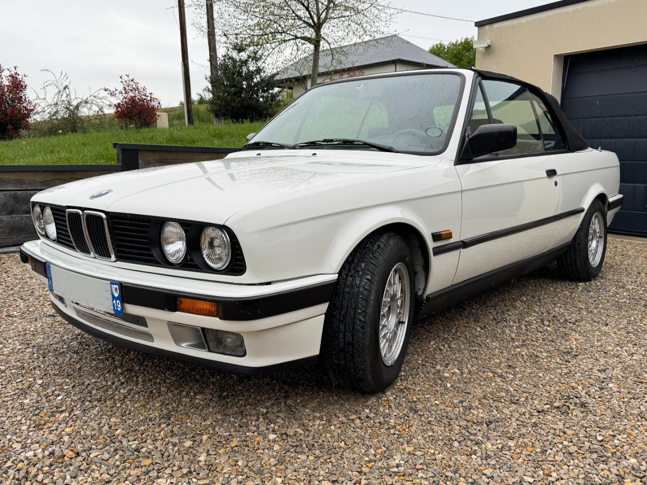 BMW 318 Cabriolet - 1991 LesAnciennes.com