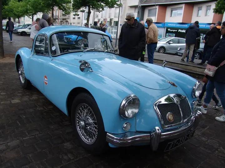 MG MGA coupé 1600 mk1 - 1960 LesAnciennes.com