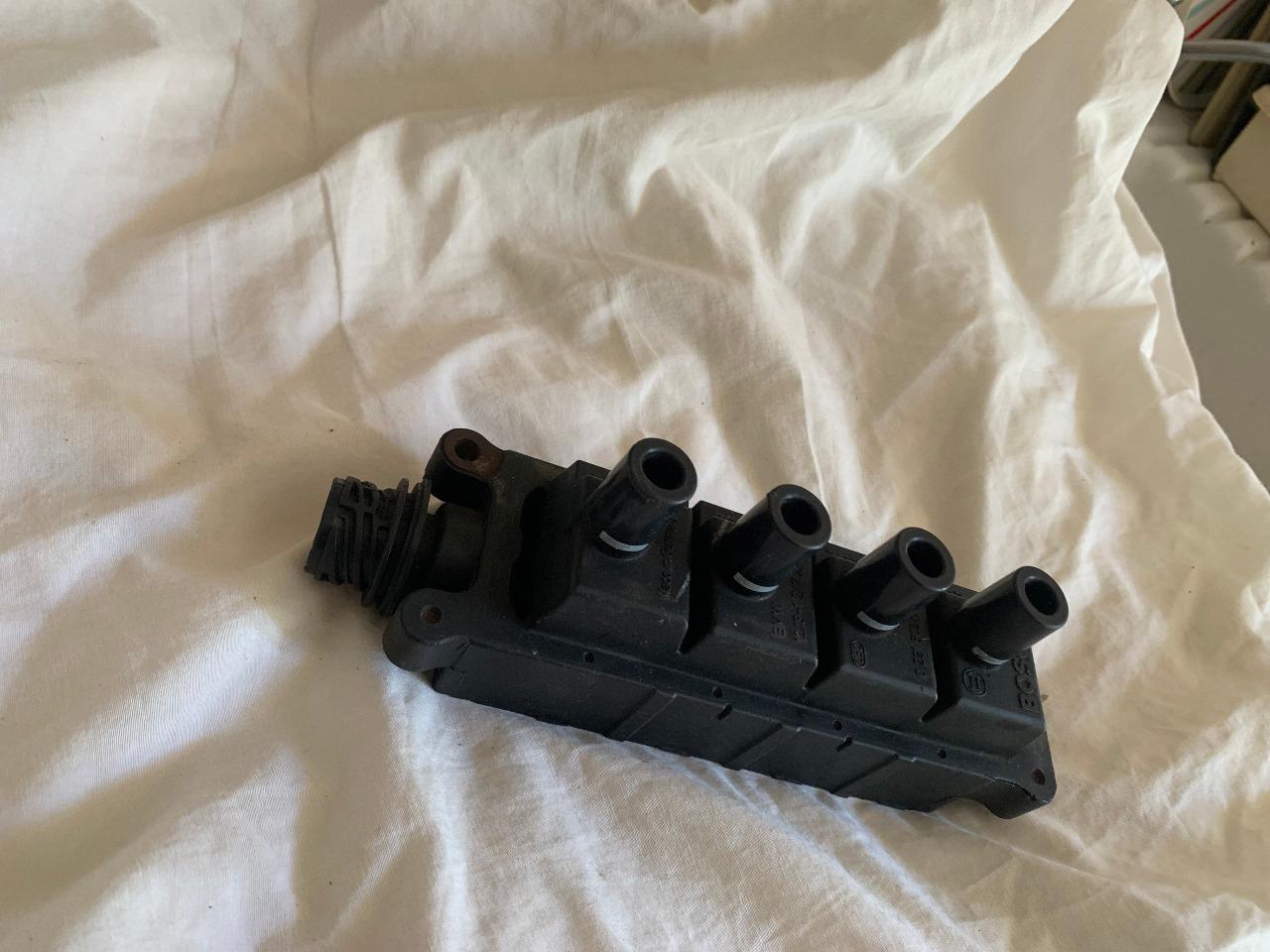 Bobine alumage BMW E36/34- 4 cylindres LesAnciennes.com