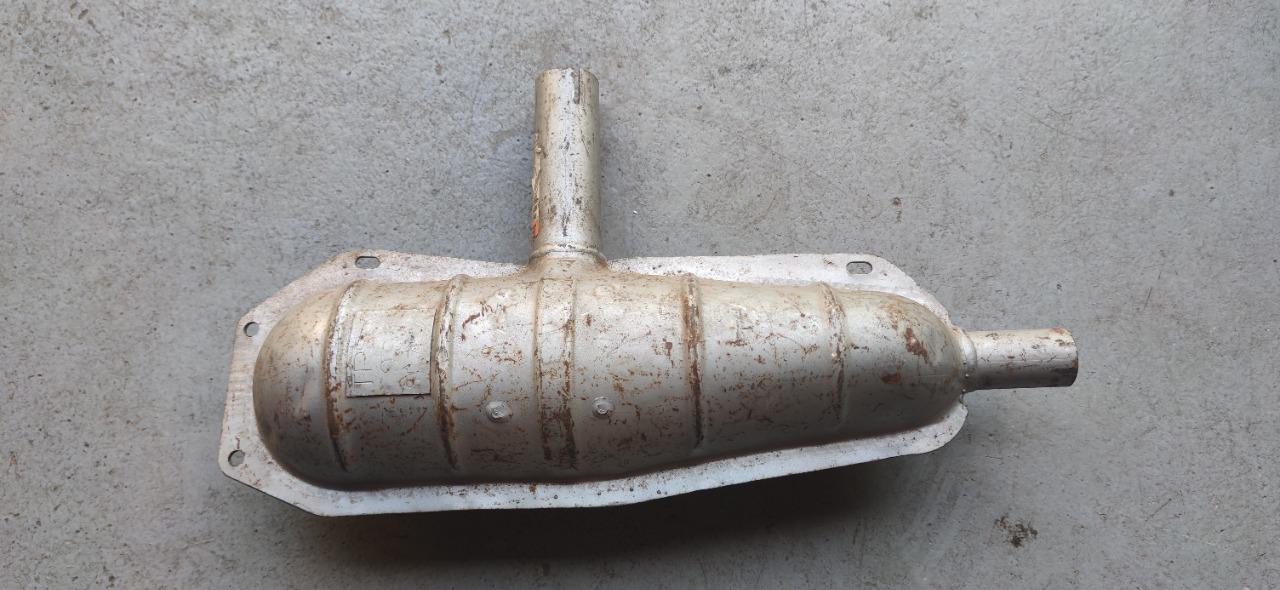 Silencieux d'échappement RENAULT 16 (R16) R1150 LesAnciennes.com