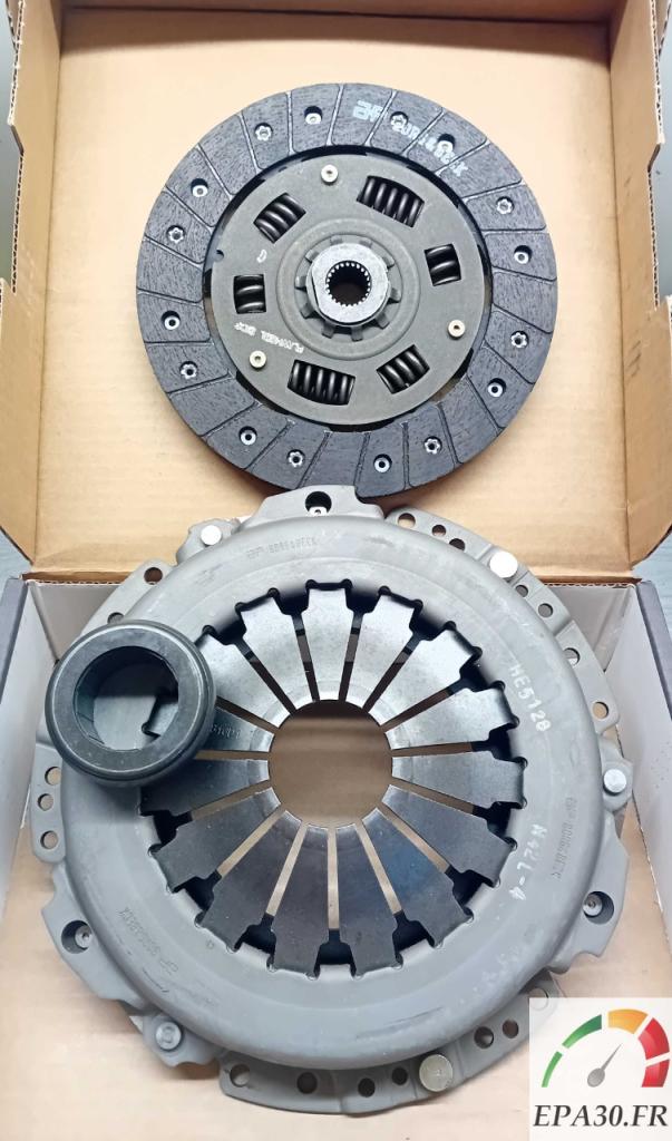 KIT EMBRAYAGE OPEL KADETT E ASCONA C LesAnciennes.com