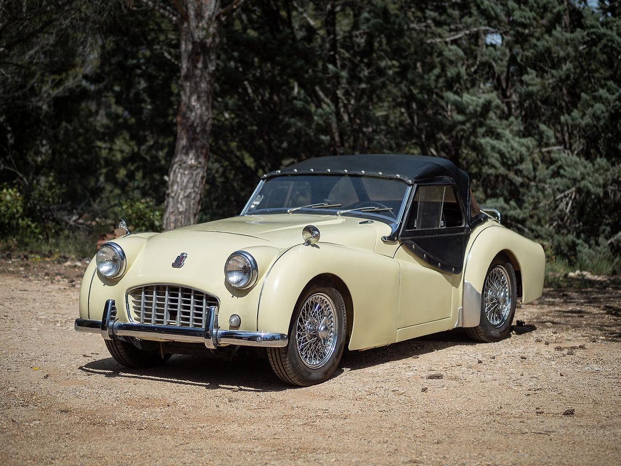 1956 Triumph TR3 LesAnciennes.com