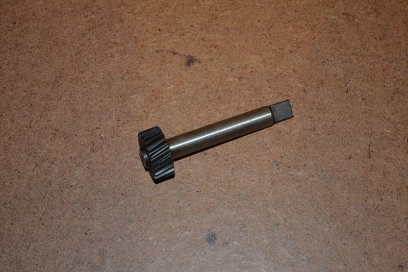 Pignon boîte 7/31 PORSCHE 914/6 neuf d'origine LesAnciennes.com