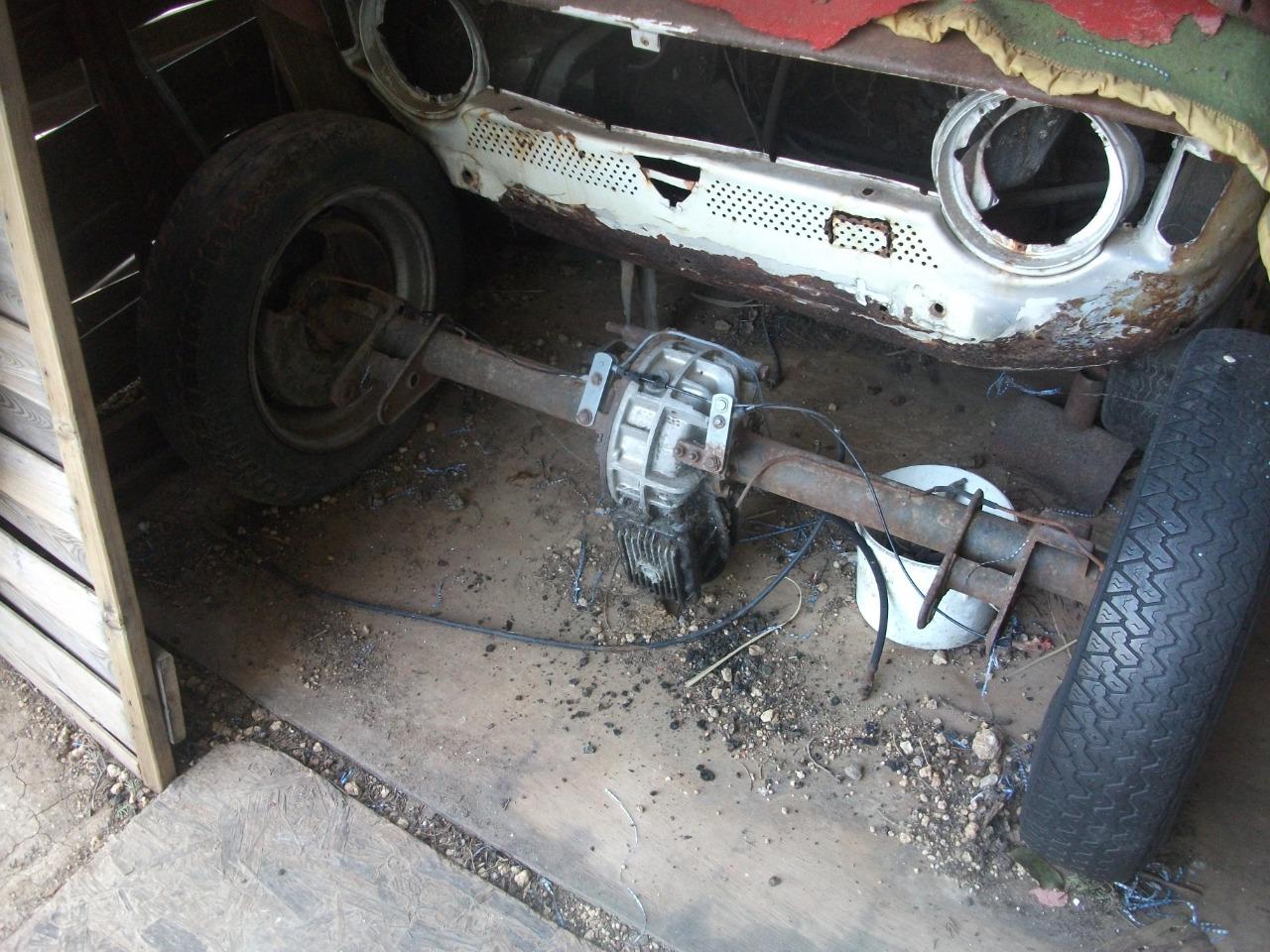 Pont ALFA ROMEO GT 1300 Junior coupe LesAnciennes.com