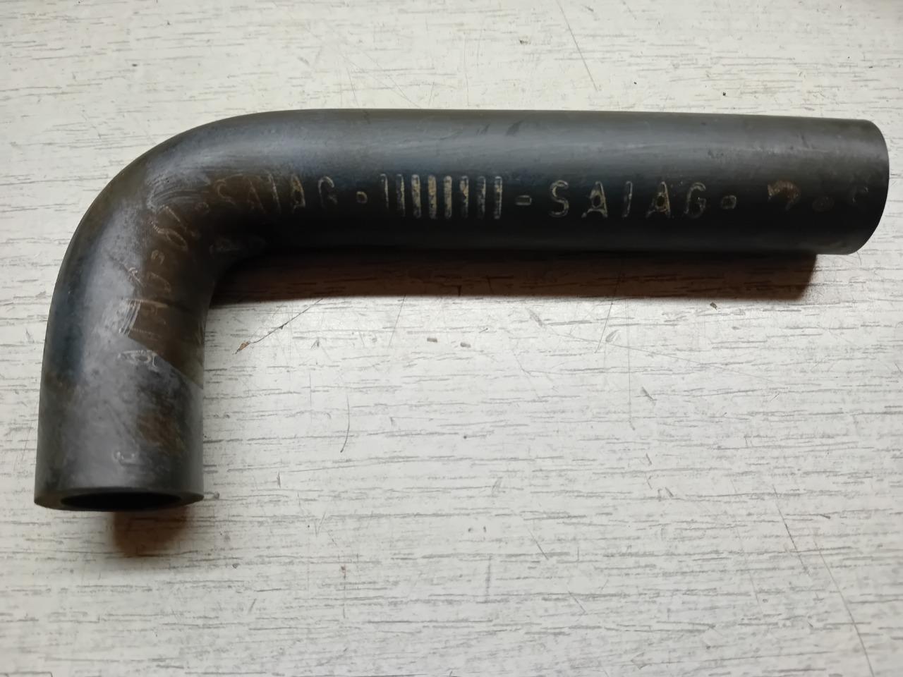 60504866 – TUYAU RENIFLARD D’HUILE NEUF ALFA 33 LesAnciennes.com