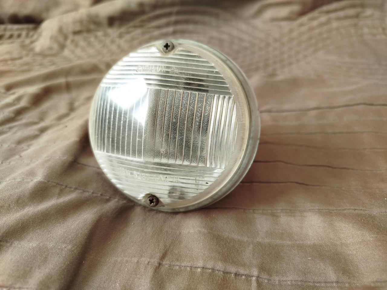 Clignotant FIAT 124 LesAnciennes.com