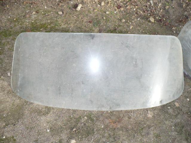 Pare brise PANHARD PL 17 LesAnciennes.com