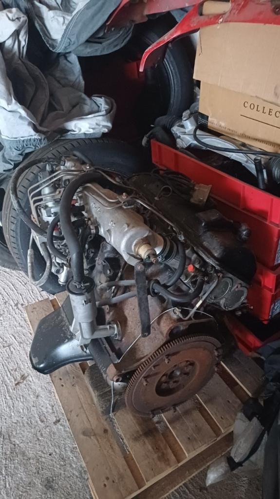 Pièces PEUGEOT 504 INJECTION MECANIQUE LesAnciennes.com