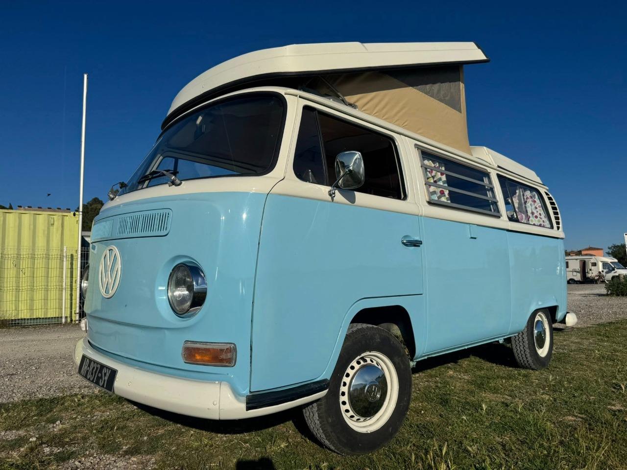 VOLKSWAGEN Combi Westfalia Campmobile - 1971 LesAnciennes.com