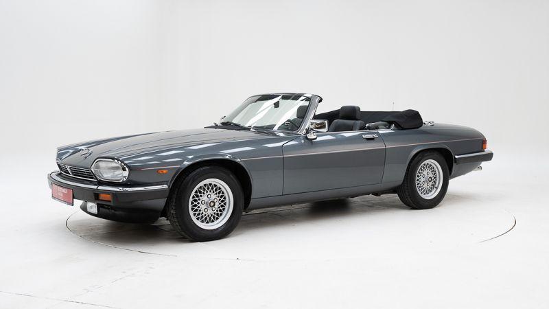 JAGUAR XJS V12 Convertible - 1990 LesAnciennes.com