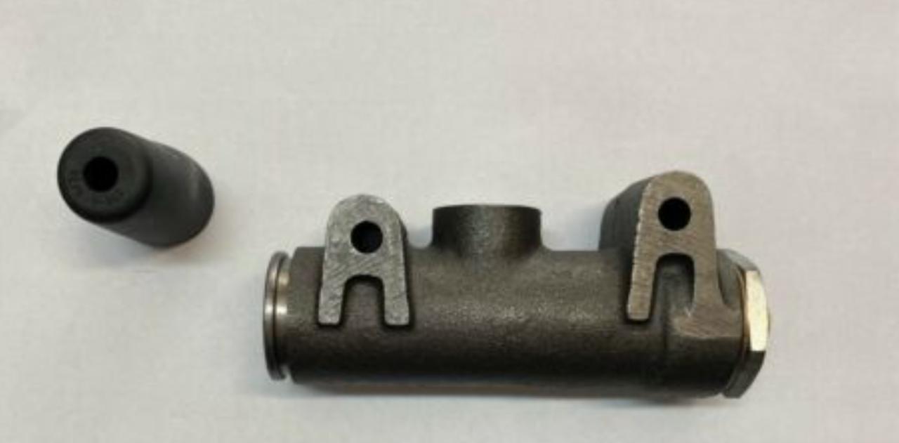 Pompe de frein neuve FIAT 600 d e multipla LesAnciennes.com