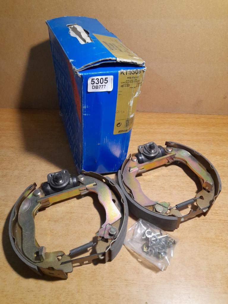 Kit frein arrière ford sierra ROULUNDS KT5305 LesAnciennes.com