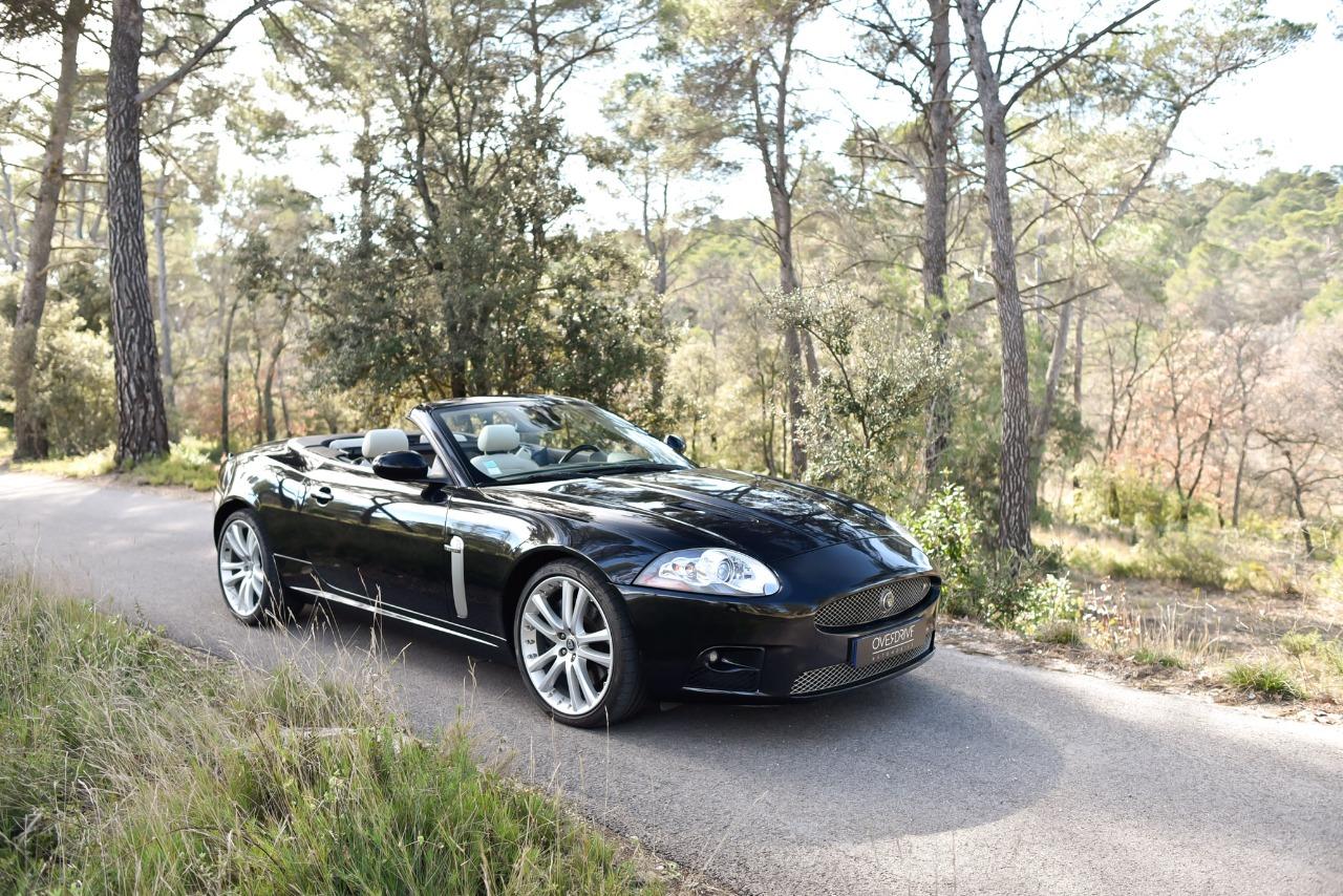JAGUAR XKR 4.2 Cabriolet LesAnciennes.com