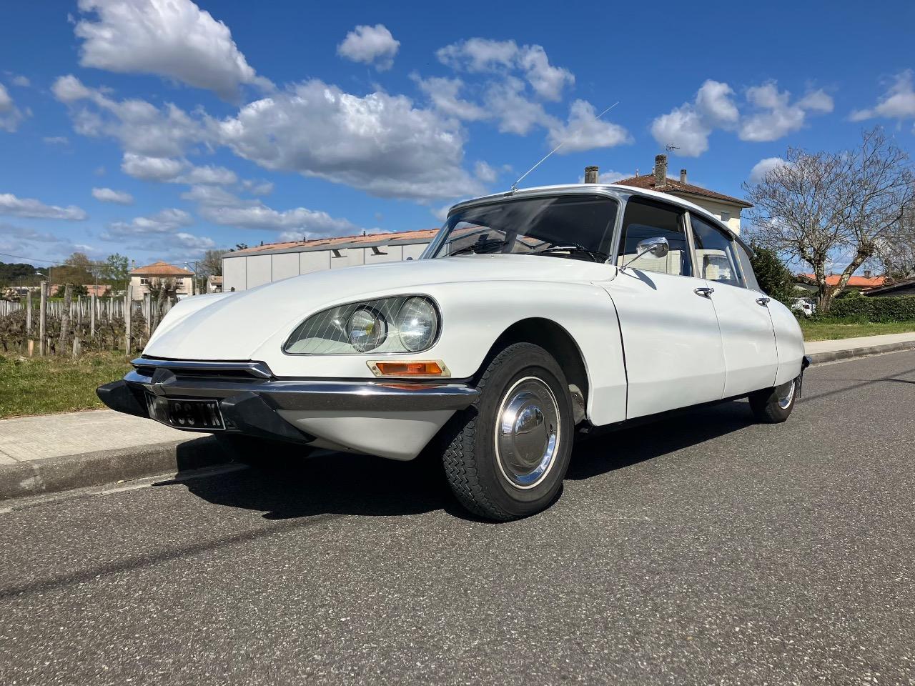 CITROEN DS DSpecial - 1971 LesAnciennes.com