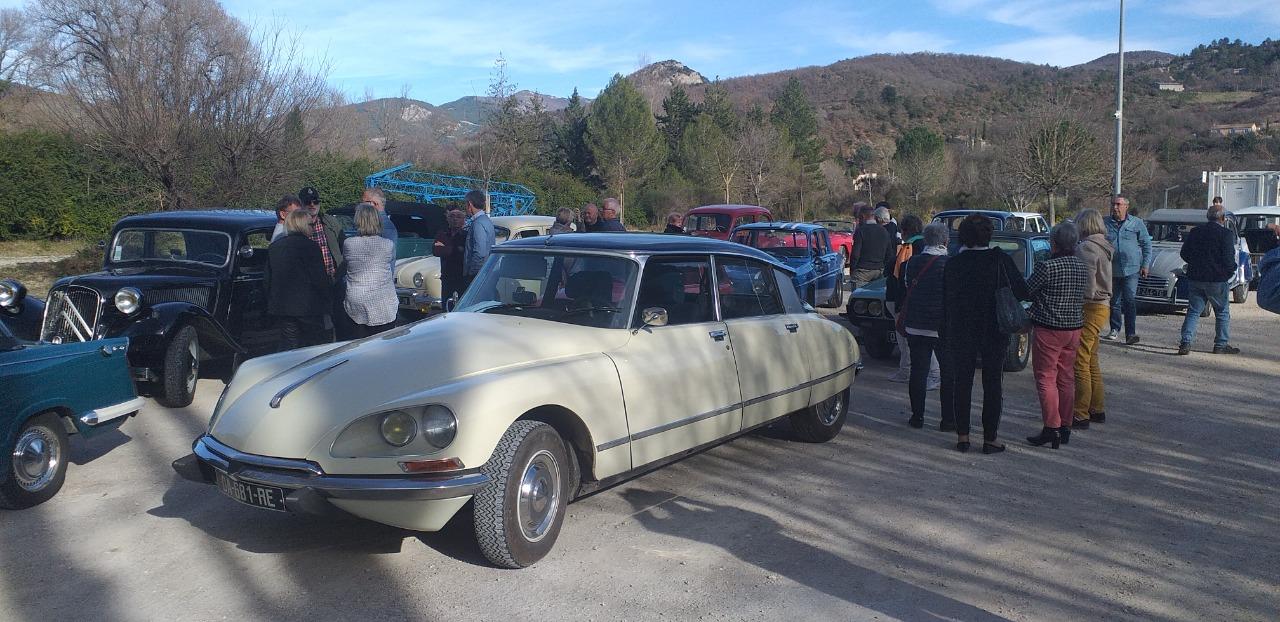 CITROEN DS DS 23 PALLAS - 1973 LesAnciennes.com