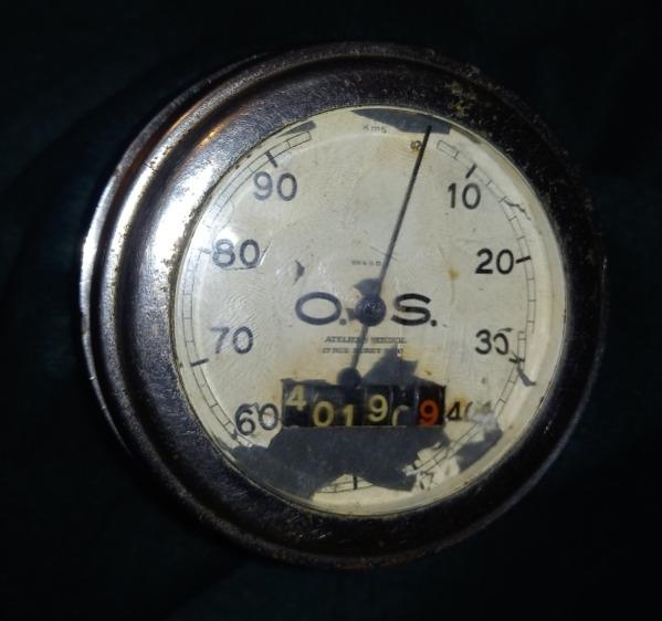 Compteur vitesse O S des Ateliers Seignol LesAnciennes.com