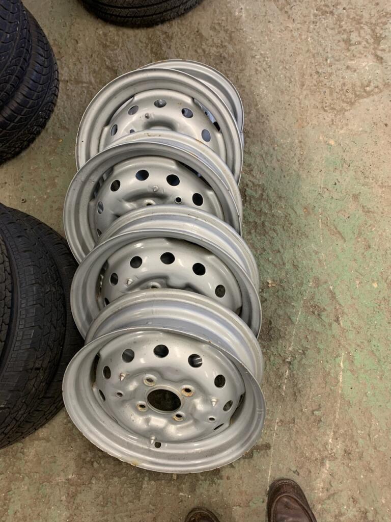 Jantes Tôle MGA LesAnciennes.com