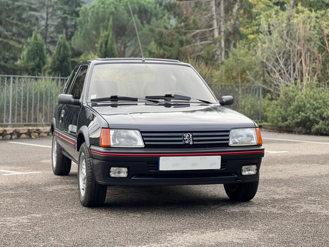 1986 Peugeot 205 GTI 1.6 LesAnciennes.com