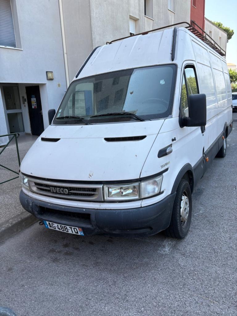 IVECO 35S12 Rallongée rehaussé - 2006 LesAnciennes.com