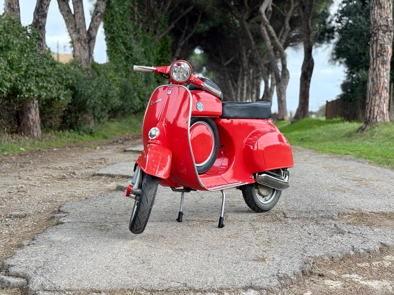 VESPA 90 SS - 1971 LesAnciennes.com