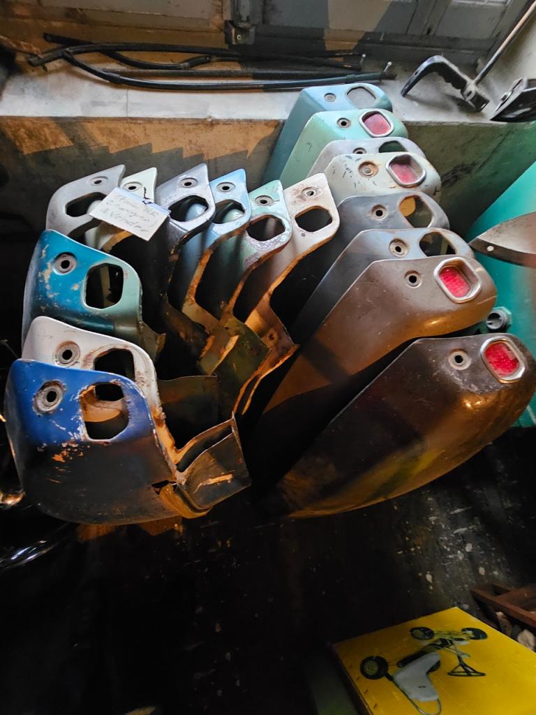 Lot aile CITROEN DS LesAnciennes.com