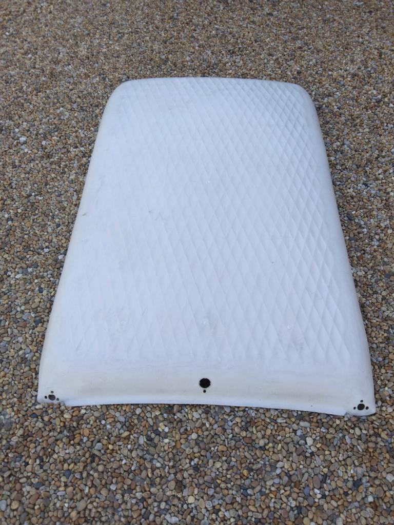 Garniture RENAULT 4 (R4) GTL LesAnciennes.com