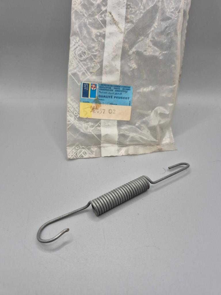 Ressort Maintien renvoi BV PEUGEOT 504 LesAnciennes.com