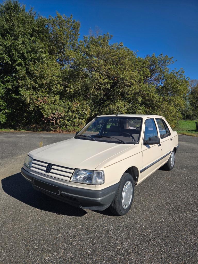 PEUGEOT 309 1.6 GR - 1990 LesAnciennes.com