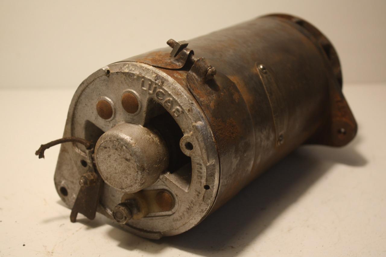 Dynamo Lucas 12V C45PVS C45 PVS Jaguar XK 120 140 LesAnciennes.com